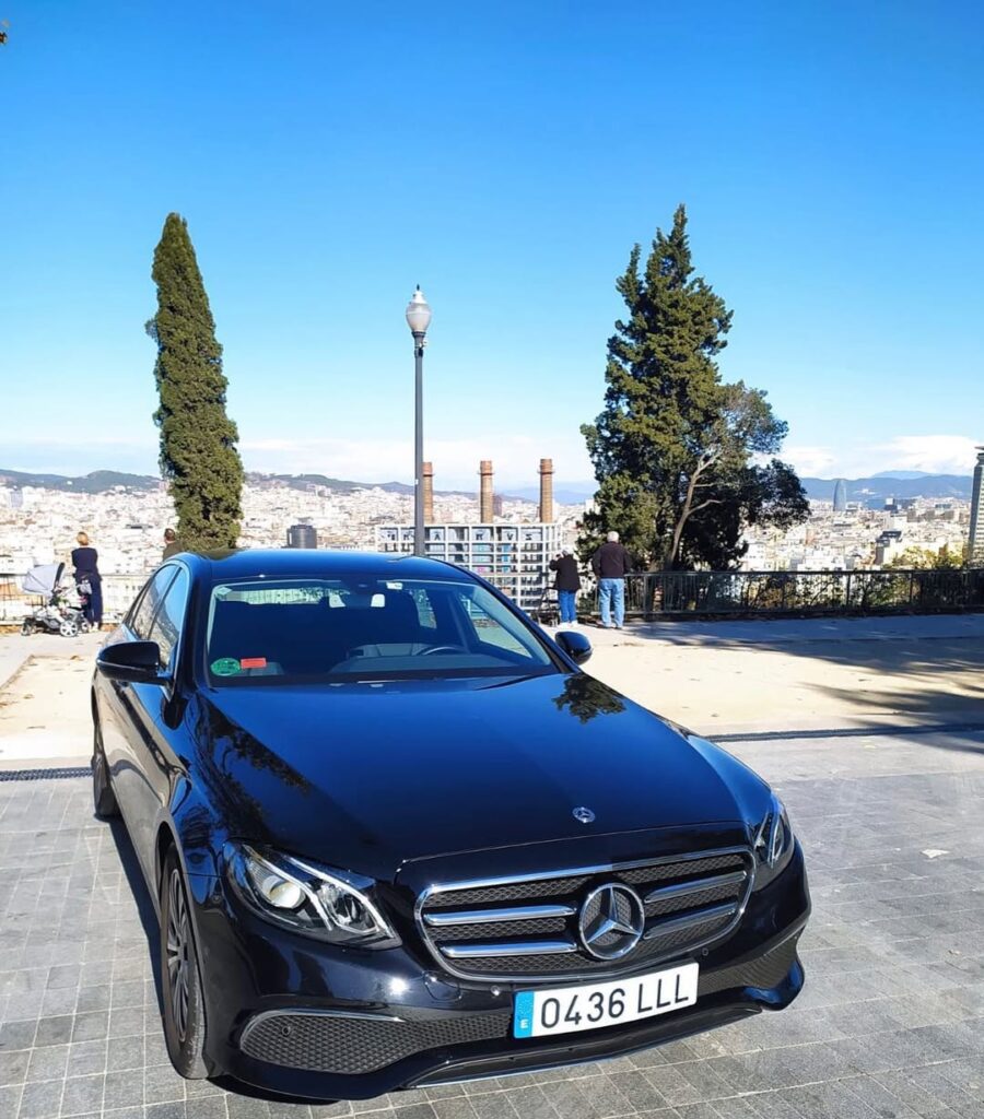Tour en Sitges con Chofer Privado Tour of Sitges with a Private Driver